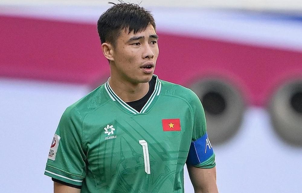 Quan Văn Chuẩn mắc lỗi, U23 Việt Nam nhận bàn thua